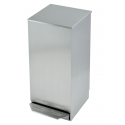 Cubo de basura con tapa y pedal